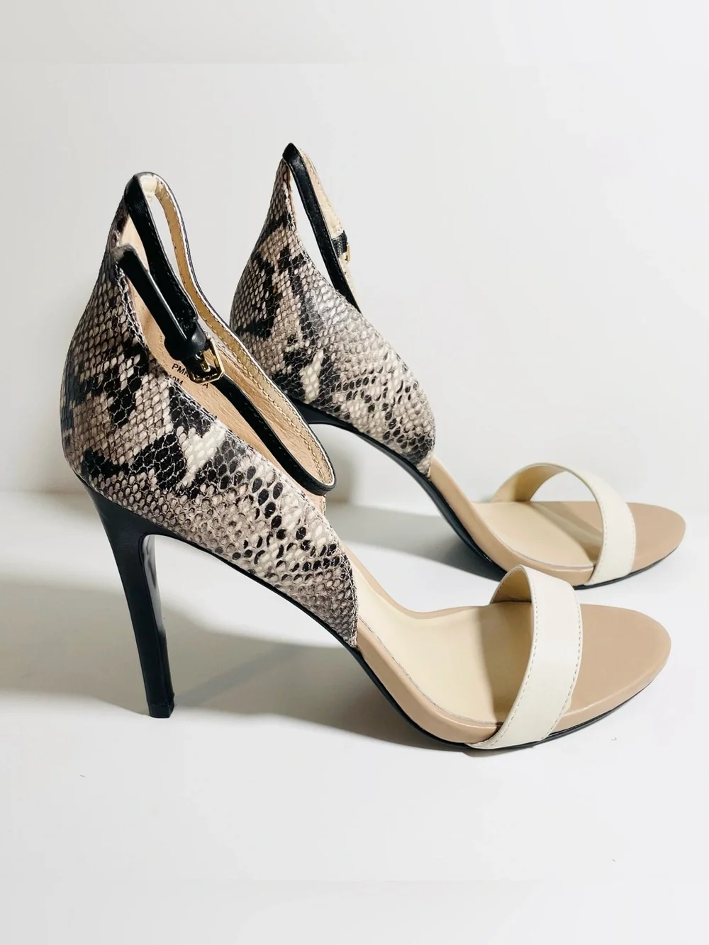 MARCIANO Leather Heels
